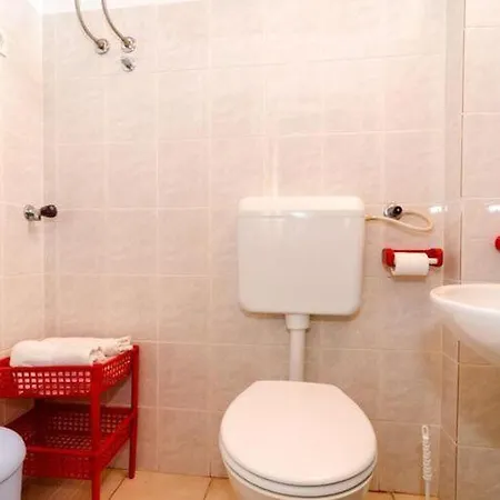 דירה Klara-gorjana-comfort With Balcony And Sea View 2 *