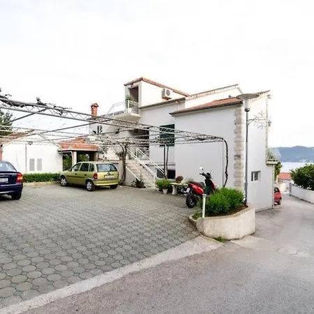 Klara-gorjana-comfort With Balcony And Sea View 2 Apartment *